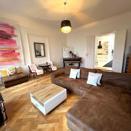 Wenceslas Square Apartment 150 M2 براغ المظهر الخارجي الصورة