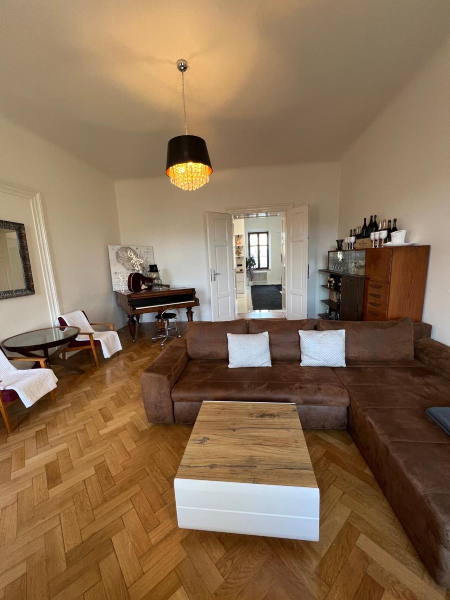 Wenceslas Square Apartment 150 M2 براغ المظهر الخارجي الصورة